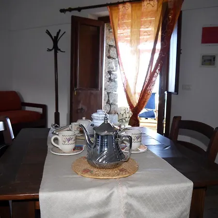 I Dammusi Sapori Di Pantelleria Дом отдыха *